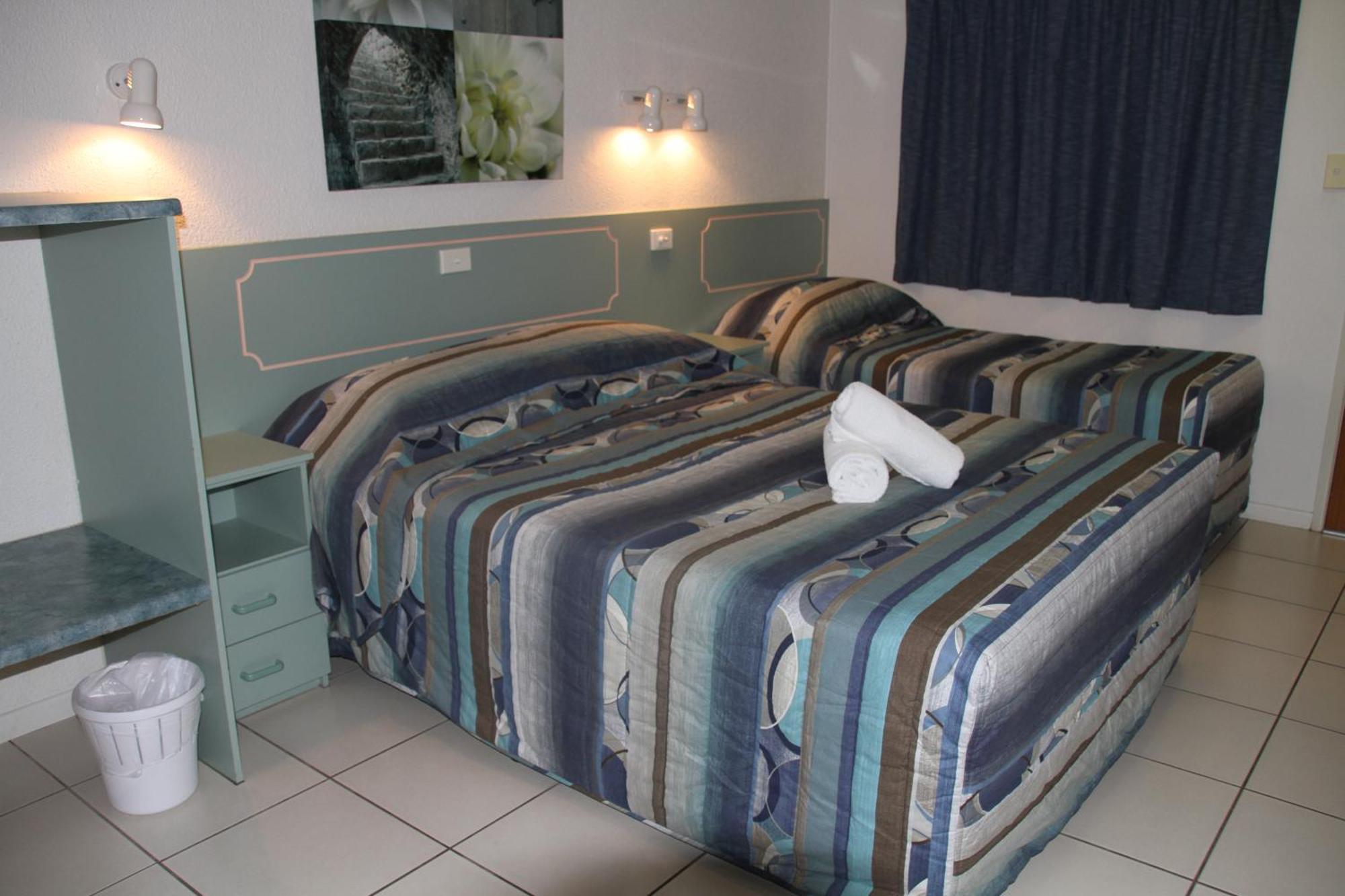 Highlands Motel Emerald